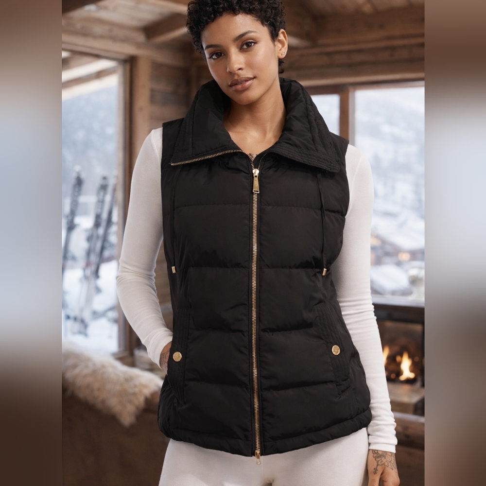 NWOT Michael Kors🖤Down Filled PUFFER VEST Black with Gold Zipper&Buttons Sz M